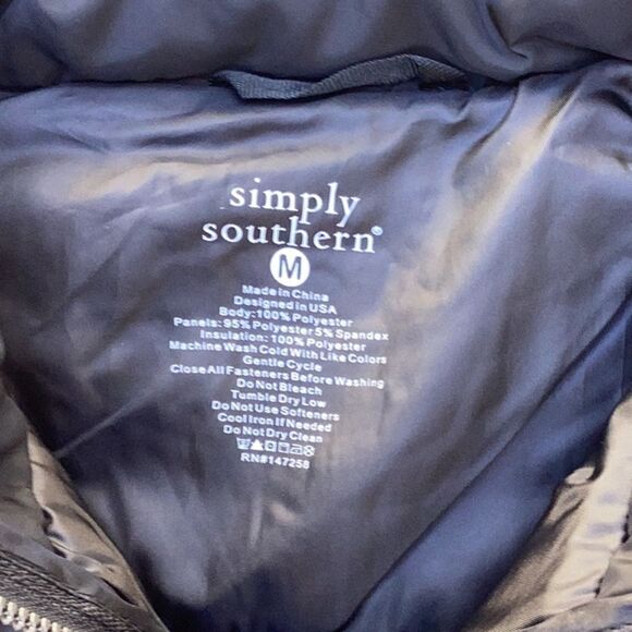 SIMPLY SOUTHERN NWT PUFFER VEST JACKET COAT BLACK MEDIUM SLEEVELESS - Picture 10 of 10
